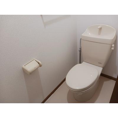 フラワータウン亀山Ⅱ 103【管理NO：1-010310102-01030】 ★家具家電は申し込み後に搬入します 2026年09月中旬入居可能の物件画像