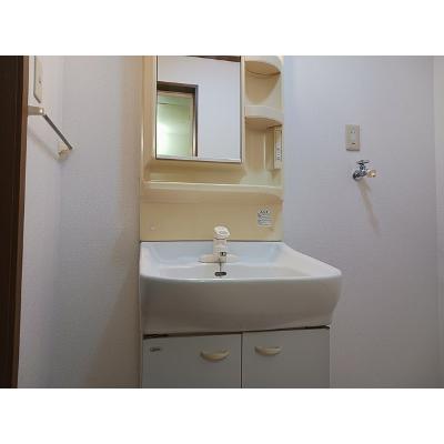 フラワータウン亀山Ⅱ 103【管理NO：1-010310102-01030】 ★家具家電は申し込み後に搬入します 2026年09月中旬入居可能の物件画像