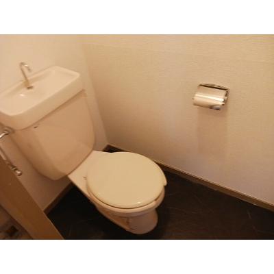パレスインビレッヂ 2-A【管理NO：1-001738001-02010】 ★家具家電は申し込み後に搬入します★の物件画像