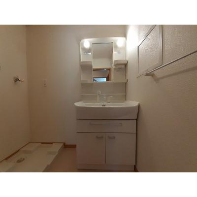 ニューリバーサイド 202【管理NO：1-014970801-02020】 ★家具家電は申し込み後に搬入します 2026年08月中旬入居可能の物件画像