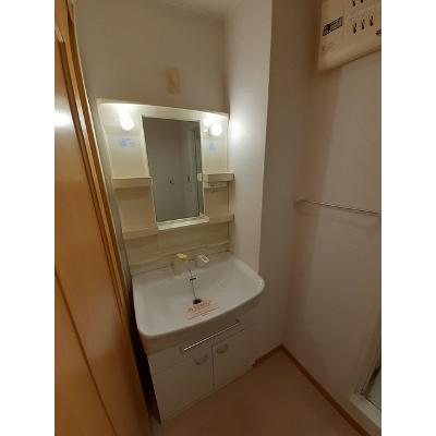 グレイスフルＢ 103【管理NO：1-013341301-01030】 ★家具家電は申し込み後に搬入します★ ★2026年08月下旬入居可能★の物件画像