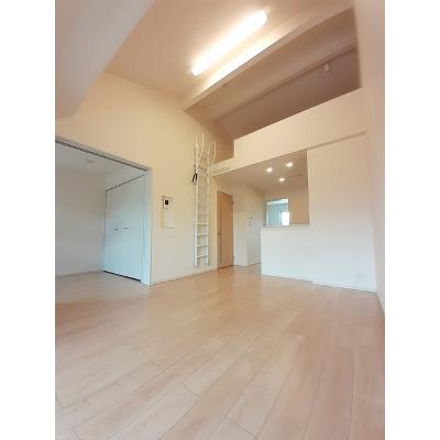 レインボーパレスⅠ 202【管理NO：1-022524601-02020】 ★家具家電は申し込み後に搬入します 2026年09月下旬入居可能の物件画像