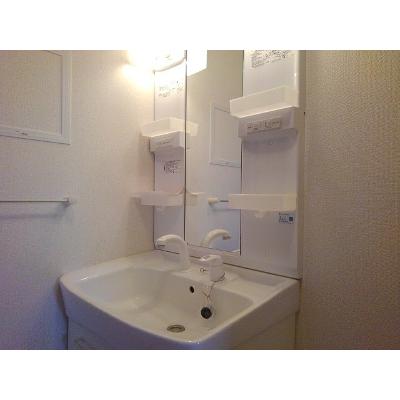 コンソラーレＤ 202【管理NO：1-015257302-02020】 ★家具家電は申し込み後に搬入します 2026年08月下旬入居可能の物件画像