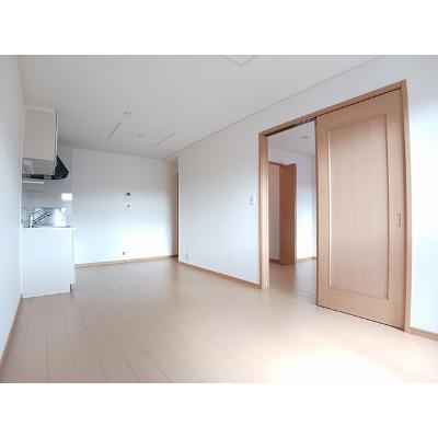 プロムナード 201【管理NO：1-015363001-02010】 ★家具家電は申し込み後に搬入します 2026年09月上旬入居可能の物件画像