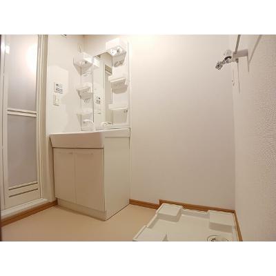 プロムナード 201【管理NO：1-015363001-02010】 ★家具家電は申し込み後に搬入します 2026年09月上旬入居可能の物件画像