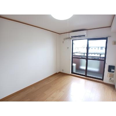 クラールコート 203【管理NO：1-012681401-02030】 ★家具家電は申し込み後に搬入します 2026年08月中旬入居可能の物件画像