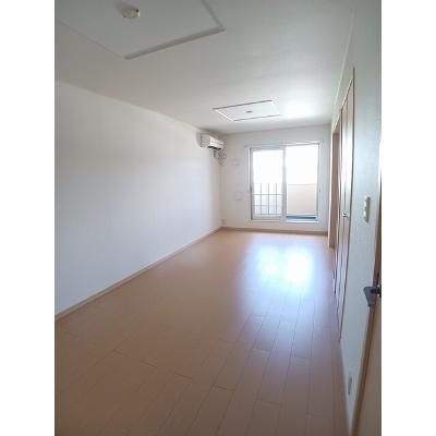 アメニティ　Ⅰ 201【管理NO：1-015739801-02010】 ★家具家電は申し込み後に搬入します★ ★2026年08月下旬入居可能★の物件画像