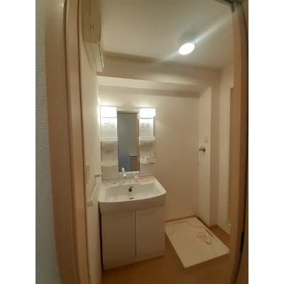 プリムローズ　Ⅱ 103【管理NO：1-015864301-01030】 ★家具家電は申し込み後に搬入します★ ★2026年08月中旬入居可能★の物件画像
