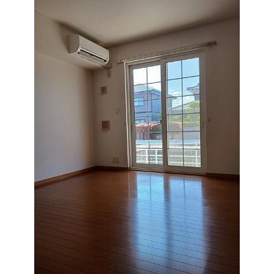 アグライア　Ⅱ 102【管理NO：1-014509202-01020】 ★家具家電は申し込み後に搬入します 2026年08月下旬入居可能の物件画像