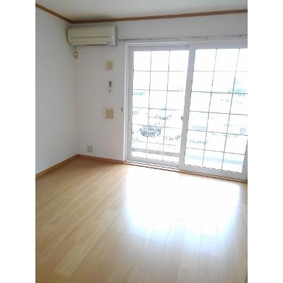 グレースコートⅢ 103【管理NO：1-012568201-01030】 ★家具家電は申し込み後に搬入します★の物件画像