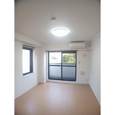 シャンポールＡ 101【管理NO：1-011918601-01010】 ★家具家電は申し込み後に搬入します 2026年08月下旬入居可能の物件画像
