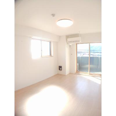 クロシェットＩＭＫ 401【管理NO：1-027325101-04010】 ★家具家電は申し込み後に搬入します 2026年09月中旬入居可能の物件画像