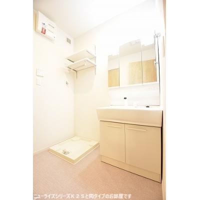 レイテル　コート 203【管理NO：1-028240801-02030】 ★家具家電は申し込み後に搬入します★ ★2026年12月上旬入居可能★の物件画像