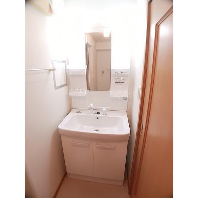 カ－ロ・アンビエンテ　Ｂ 203【管理NO：1-015138902-02030】 ★家具家電は申し込み後に搬入します★の物件画像