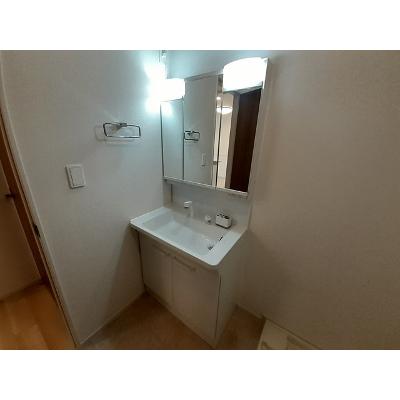 エクセラン　依井　Ｃ 203【管理NO：1-027432703-02030】 ★家具家電は申し込み後に搬入します★の物件画像
