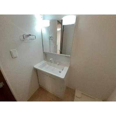エクセラン　依井　Ｂ 204【管理NO：1-027432702-02040】 ★家具家電は申し込み後に搬入します★の物件画像