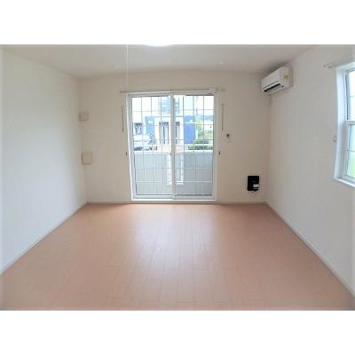 フロントフィールド１番館 103【管理NO：1-019337701-01030】 ★家具家電は申し込み後に搬入します 2026年08月下旬入居可能の物件画像