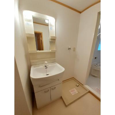 それいゆⅢ 102【管理NO：1-012963701-01020】 ★家具家電は申し込み後に搬入します 2026年08月下旬入居可能の物件画像