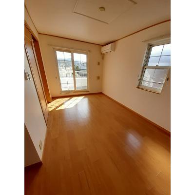 モデルノハサマ２ 201【管理NO：1-013088801-02010】 ★家具家電は申し込み後に搬入します★の物件画像