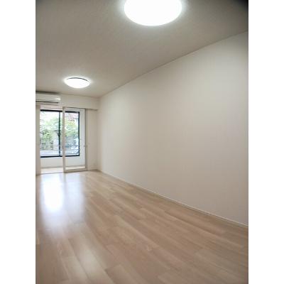 シエルメゾン 102【管理NO：1-027941801-01020】 ★家具家電は申し込み後に搬入しますの物件画像
