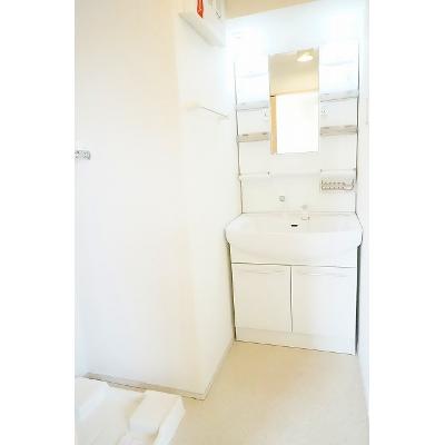 ルー　レジデンス 206【管理NO：1-019008701-02050】 ★家具家電は申し込み後に搬入します★ ★2026年08月下旬入居可能★の物件画像
