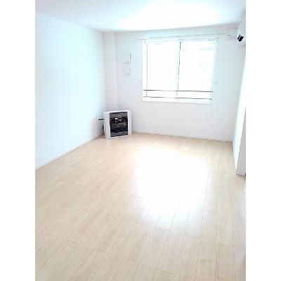 フラワーマンション中央図書館前 201【管理NO：1-024025501-02010】 ★家具家電は申し込み後に搬入します★ ★2026年08月下旬入居可能★の物件画像