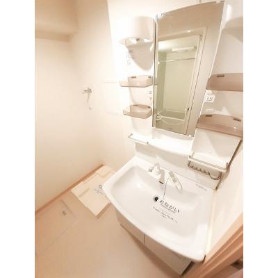 ユングフラウⅠ号館 203【管理NO：1-017853701-02030】 ★家具家電は申し込み後に搬入します★ ★2026年10月中旬入居可能★の物件画像