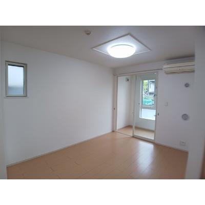 プラシードⅠ 103【管理NO：1-017145301-01030】 ★家具家電は申し込み後に搬入します★ ★2026年09月下旬入居可能★の物件画像