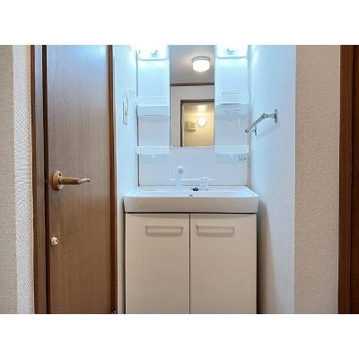 パルテールＡ 102【管理NO：1-010643001-01020】 ★家具家電は申し込み後に搬入します★の物件画像
