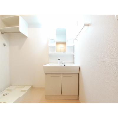 ビジュトゥール 205【管理NO：1-022428401-02050】 ★家具家電は申し込み後に搬入します 2026年07月下旬入居可能の物件画像