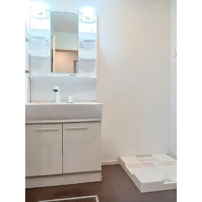 グランツＡ 203【管理NO：1-020875201-02030】 ★家具家電は申し込み後に搬入します★の物件画像