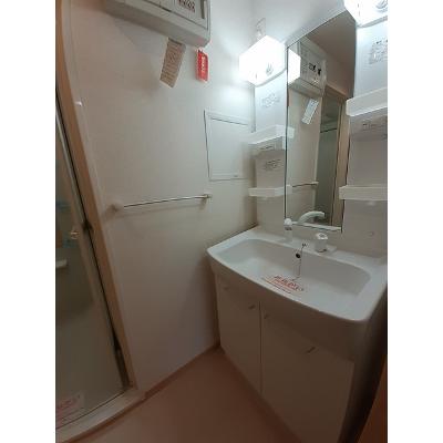 エアリーⅠ 203【管理NO：1-016443901-02030】 ★家具家電は申し込み後に搬入します 2026年08月下旬入居可能の物件画像
