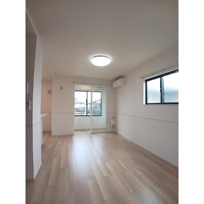 ヒカルサ熊谷肥塚Ⅱ 201【管理NO：1-028560802-02010】 ★家具家電は申し込み後に搬入します★の物件画像