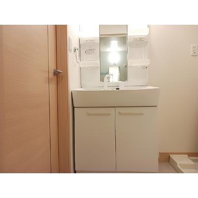 ベルメゾン 202【管理NO：1-016558401-02020】 ★家具家電は申し込み後に搬入します★の物件画像