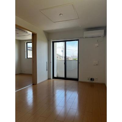 サングランス 203【管理NO：1-020775302-02030】 ★家具家電は申し込み後に搬入します 2026年07月中旬入居可能の物件画像