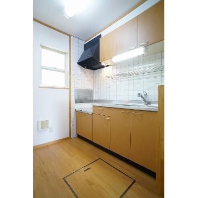 メープル　リーフ 104【管理NO：1-011970001-01040】 ★家具家電は申し込み後に搬入します 2026年09月中旬入居可能の物件画像
