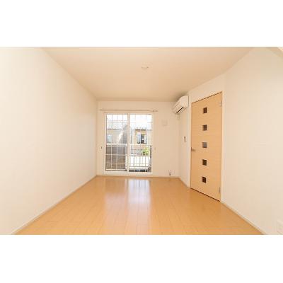 ブリーゼ 102【管理NO：1-017773701-01020】 ★家具家電は申し込み後に搬入します★ ★2026年08月中旬入居可能★の物件画像
