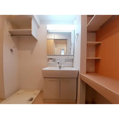エスト・プリマヴェーラⅢ　Ｂ 102【管理NO：1-024551002-01020】 ★家具家電は申し込み後に搬入します 2026年08月下旬入居可能の物件画像