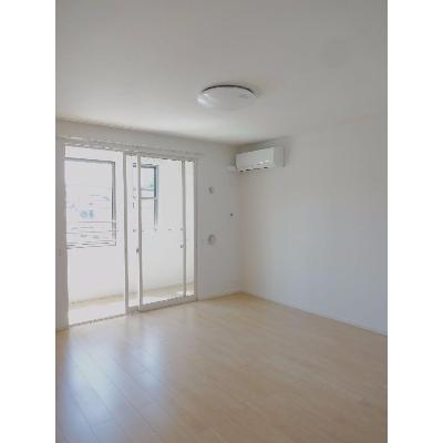 シェーネ 203【管理NO：1-023576101-02030】 ★家具家電は申し込み後に搬入します 2026年09月中旬入居可能の物件画像
