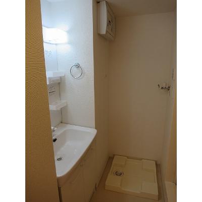 サンリット王禅 105【管理NO：1-020893401-01050】 ★家具家電は申し込み後に搬入します 2026年09月中旬入居可能の物件画像