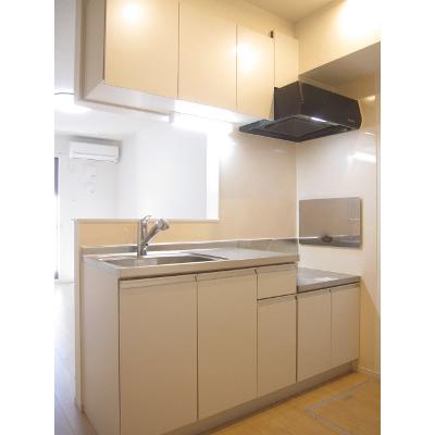 ラ・シルエラ 102【管理NO：1-023332401-01020】 ★家具家電は申し込み後に搬入します 2026年08月下旬入居可能の物件画像