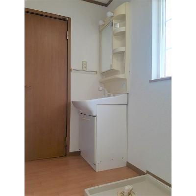 グランドコート初馬　Ⅱ 202【管理NO：1-010577101-02020】 ★家具家電は申し込み後に搬入します 2026年08月下旬入居可能の物件画像