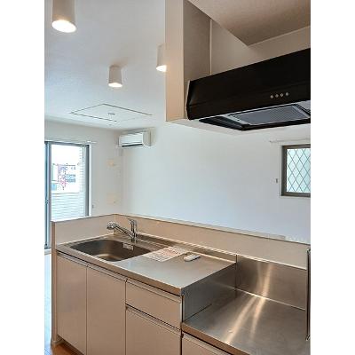 ラハナⅡ 101【管理NO：1-020084702-01010】 ★家具家電は申し込み後に搬入します★の物件画像