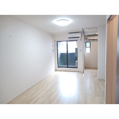 クレメント 201【管理NO：1-026225801-02010】 ★家具家電は申し込み後に搬入しますの物件画像