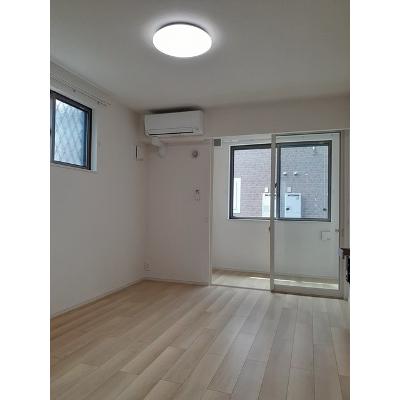 ポポ 101【管理NO：1-026084101-01010】 ★家具家電は申し込み後に搬入します 2026年09月上旬入居可能の物件画像