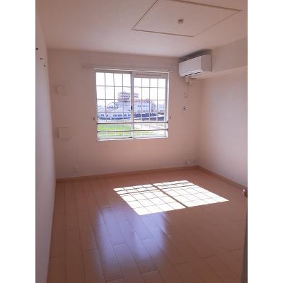 ヴィラ・ウエハラ 203【管理NO：1-016308301-02030】 ★家具家電は申し込み後に搬入します 2026年08月上旬入居可能の物件画像