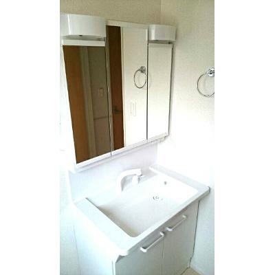 フィーゴ南風 203【管理NO：1-025066801-02030】 ★家具家電は申し込み後に搬入します 2026年08月下旬入居可能の物件画像