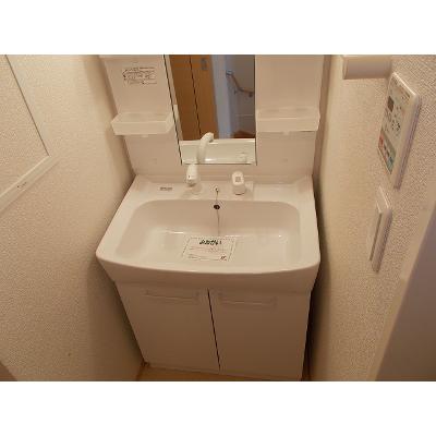 グランツ道 206【管理NO：1-016084601-02050】 ★家具家電は申し込み後に搬入します 2026年08月中旬入居可能の物件画像