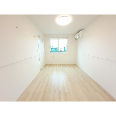 ヴェール　フォレ 203【管理NO：1-026182201-02030】 ★家具家電は申し込み後に搬入します★ ★2026年09月上旬入居可能★の物件画像
