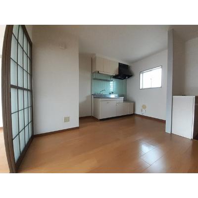 サンシャイン堂本 103【管理NO：1-005391601-01030】 ★家具家電は申し込み後に搬入します 2026年08月下旬入居可能の物件画像